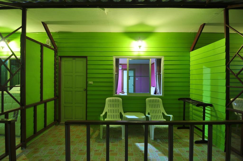 Sand Sea House Phi Phi Don Exterior photo